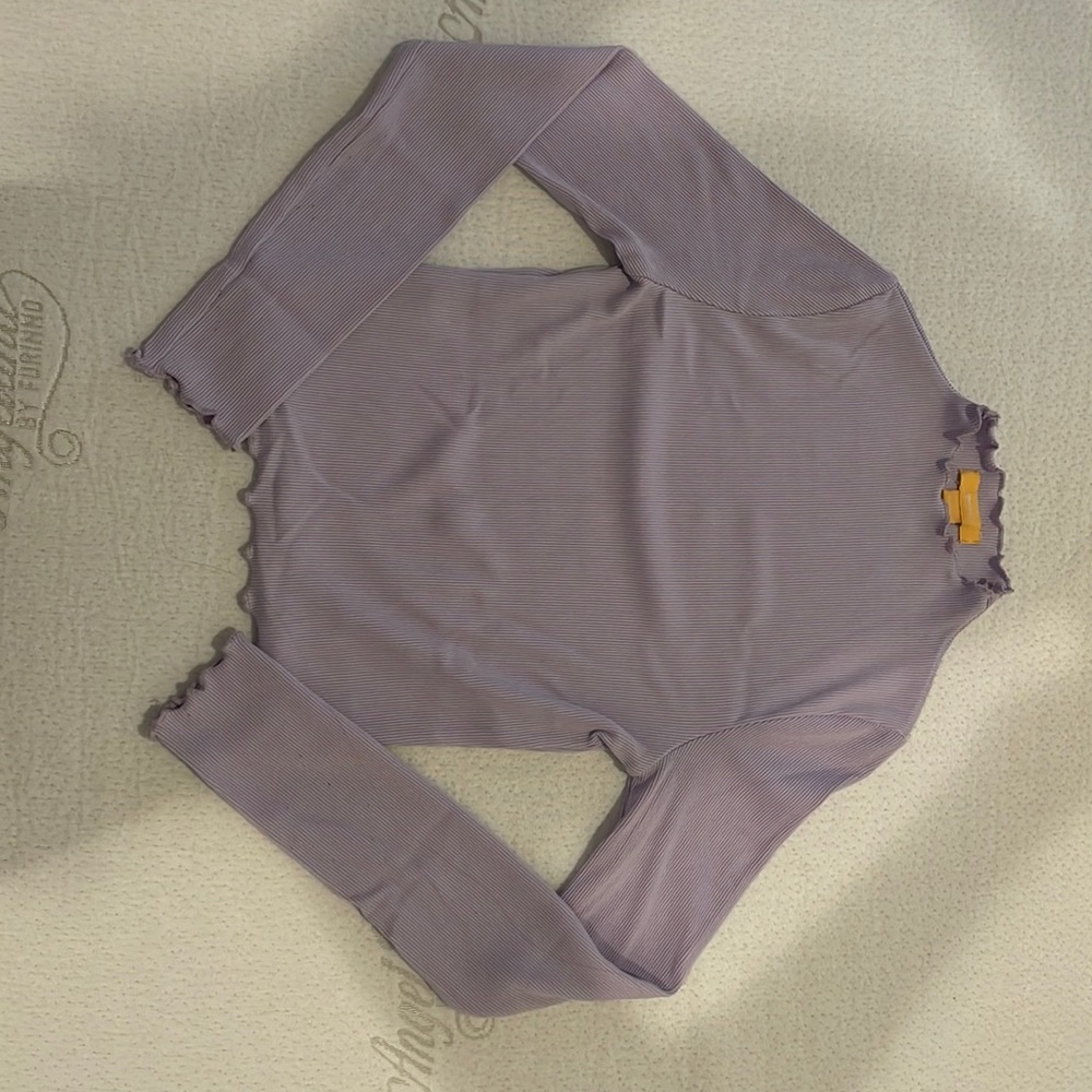ginatricot lilac long sleeve